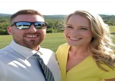 Amanda Thibault and her husband, Rene Thibault are avid travelers, who seek news places to explore. Know all the details about Amanda's age and birthday!